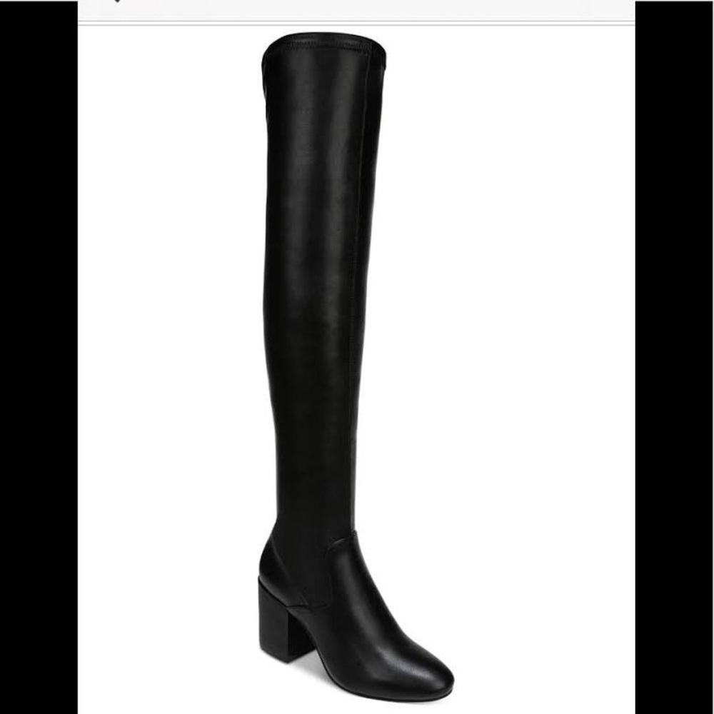 NWOB Bar III Gabrie Boots Size 8